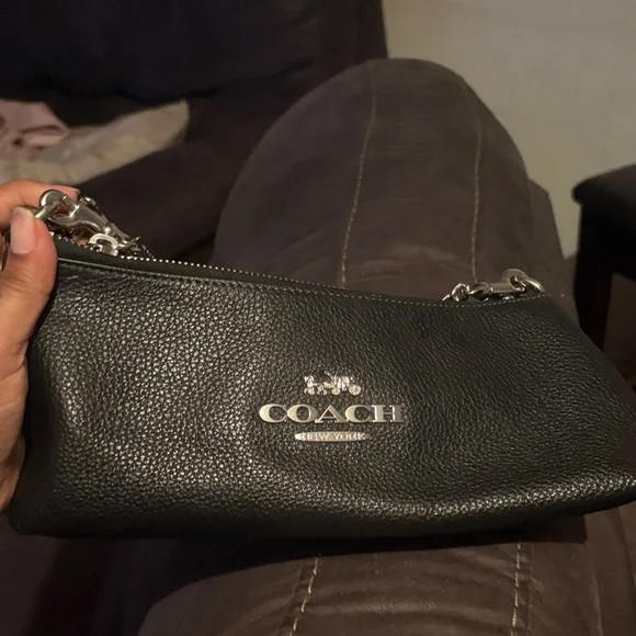 Coach Black and Silver Chain Shoulder Bag - Picture 2 of 5